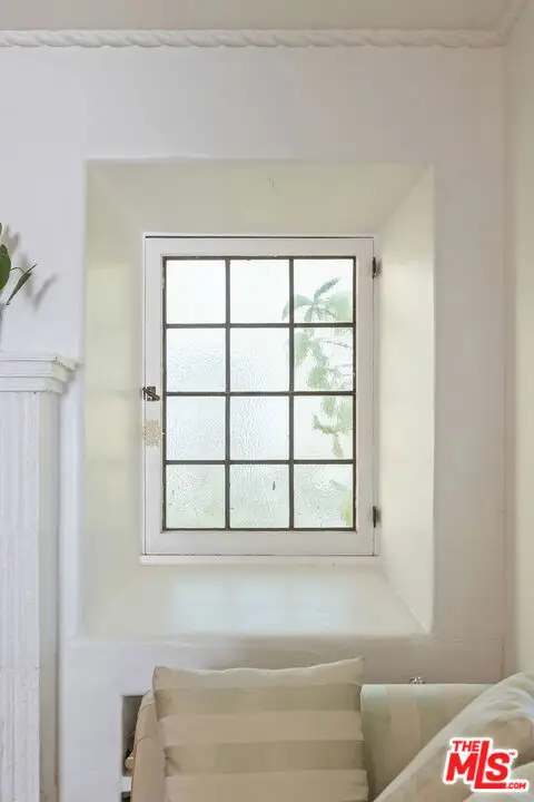 4115 Edgehill Drive, Los Angeles, CA 90008 - #3