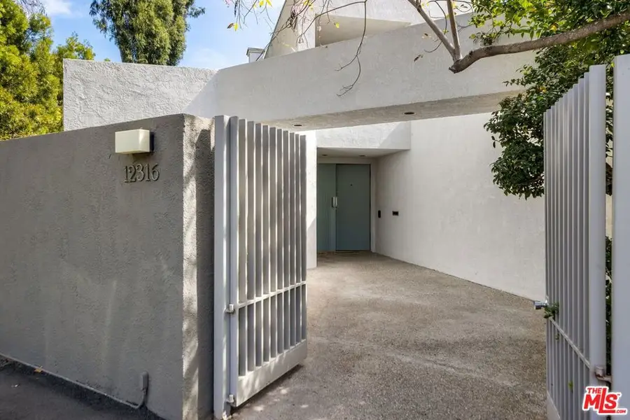 12316 16th Helena Drive, Los Angeles, CA 90049 - #3