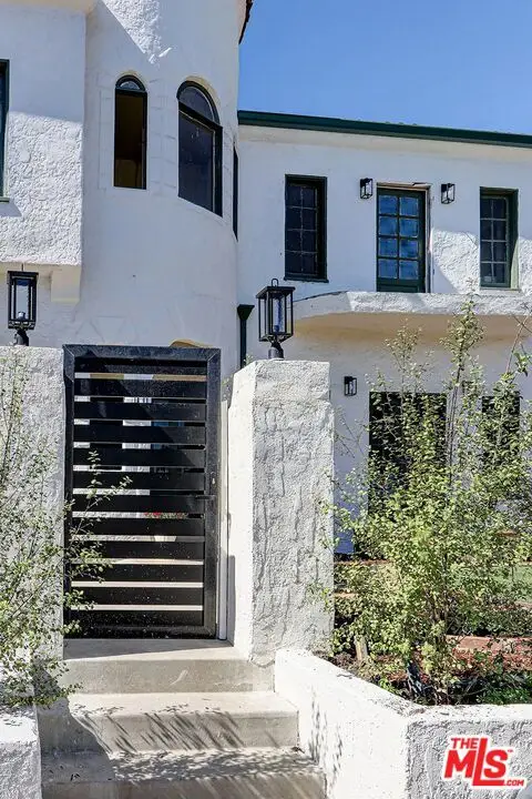 1801 S Sycamore Avenue, Los Angeles, CA 90019 - #3