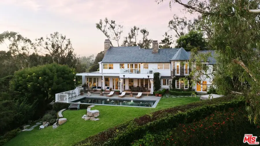 6825 Zumirez Drive, Malibu, CA 90265 - Image #2