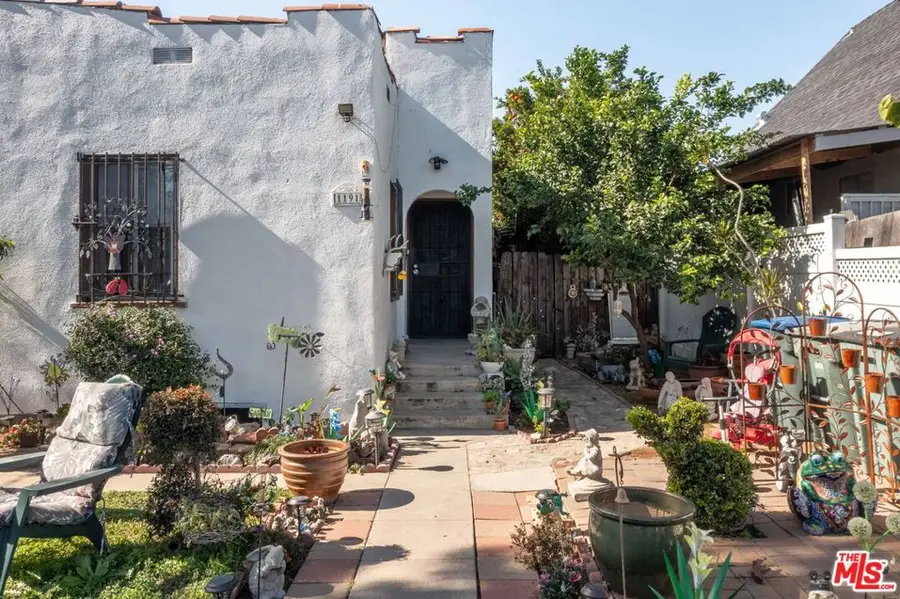 1191 Sunset Avenue, Pasadena, CA 91103 - Image #3