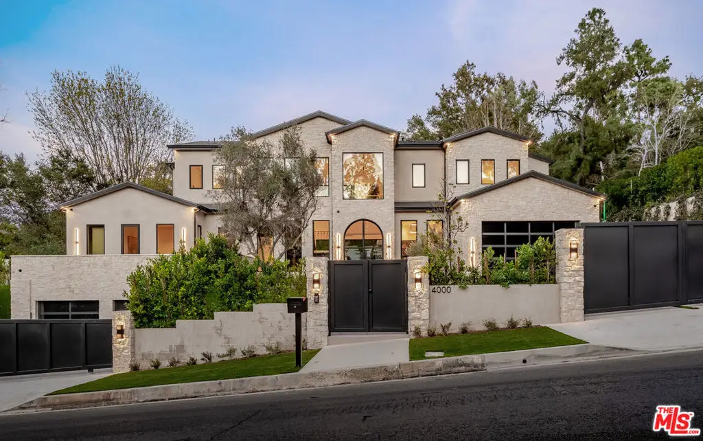 4000 Ballina Drive, Encino, CA 91436 - #1