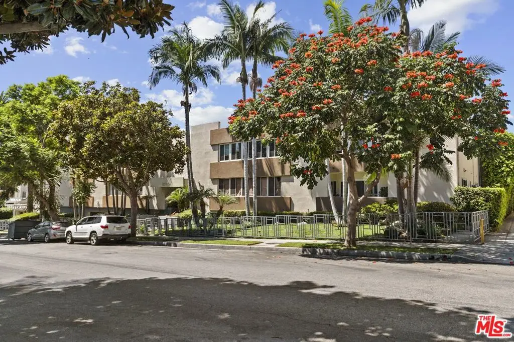 1233 N Laurel Avenue #103, West Hollywood, CA 90046 - #1