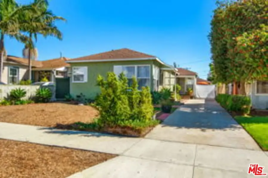 1118 Marlborough Avenue, Inglewood, CA 90302 - Image #2