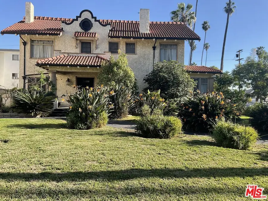 2068 S Hobart Boulevard, Los Angeles, CA 90018 - #2