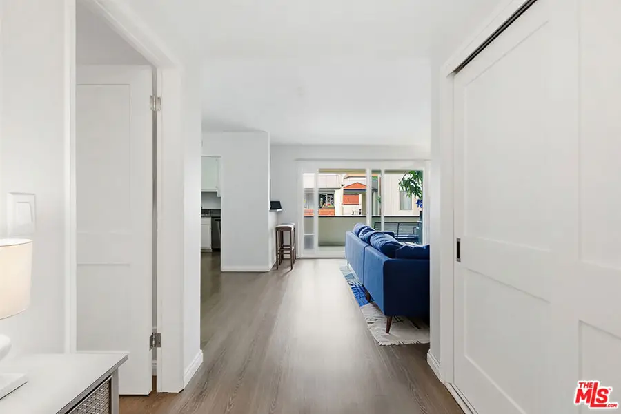5674 Windsor Way #210, Culver City, CA 90230 - #2