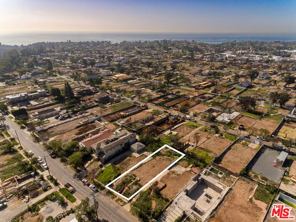 1035 Chautauqua Boulevard, Pacific Palisades, CA 90272 - Image #1