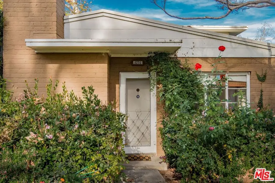 5233 Village, Los Angeles, CA 90016 - Image #2