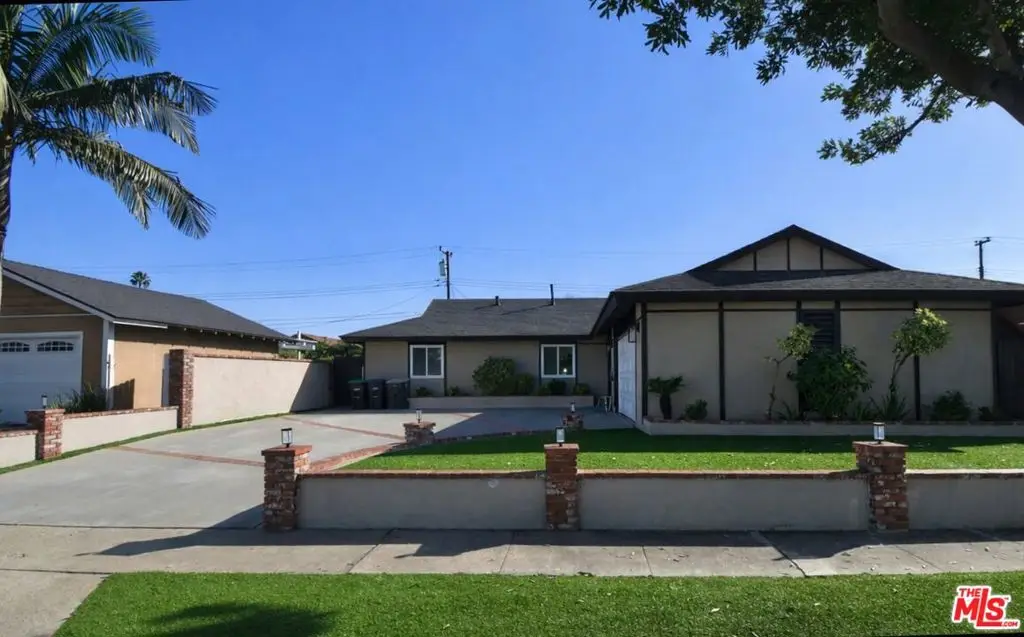 3032 Grant Avenue, Costa Mesa, CA 92626 - Image #1
