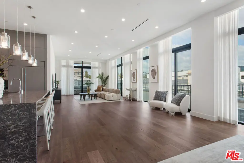 425 N Palm Drive #502, Beverly Hills, CA 90210 - #1