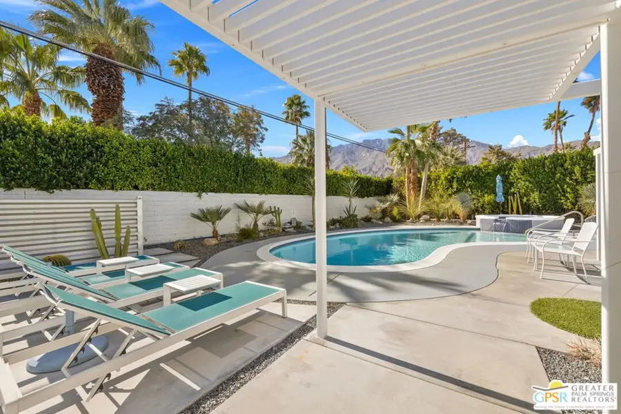 805 E Garden Road, Palm Springs, CA 92262 - #2