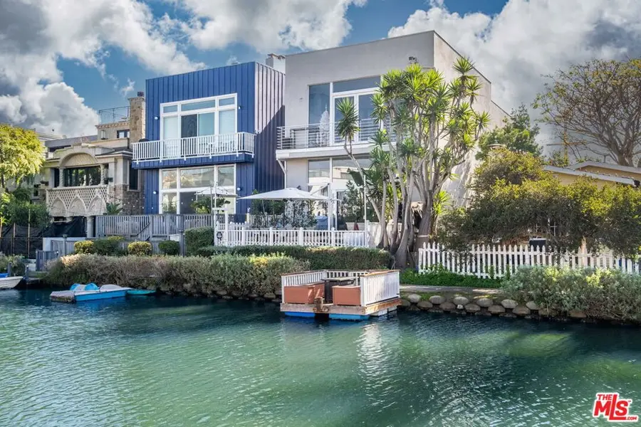 224 Linnie Canal, Venice, CA 90291 - Image #2