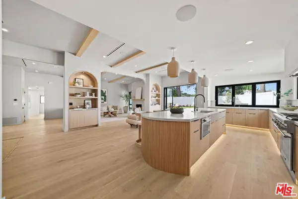 21626 Cezanne Place, Woodland Hills, CA 91364