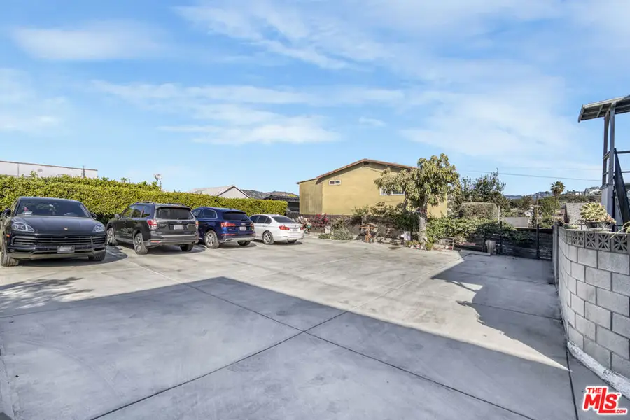 1437 Lucile Avenue, Los Angeles, CA 90026 - #3