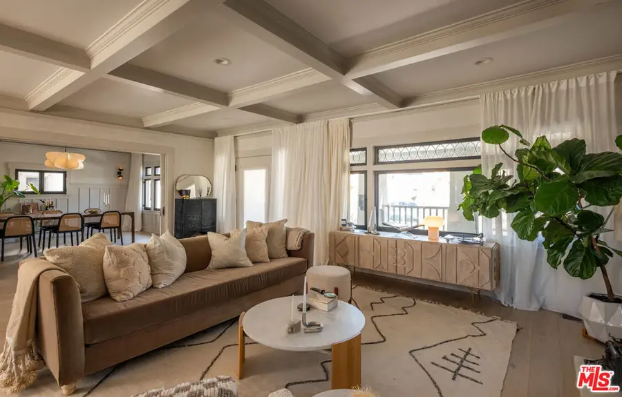 1715 S Kingsley Drive, Los Angeles, CA 90006 - Image #3