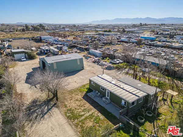 42450 2nd Street, Lancaster, CA 93535