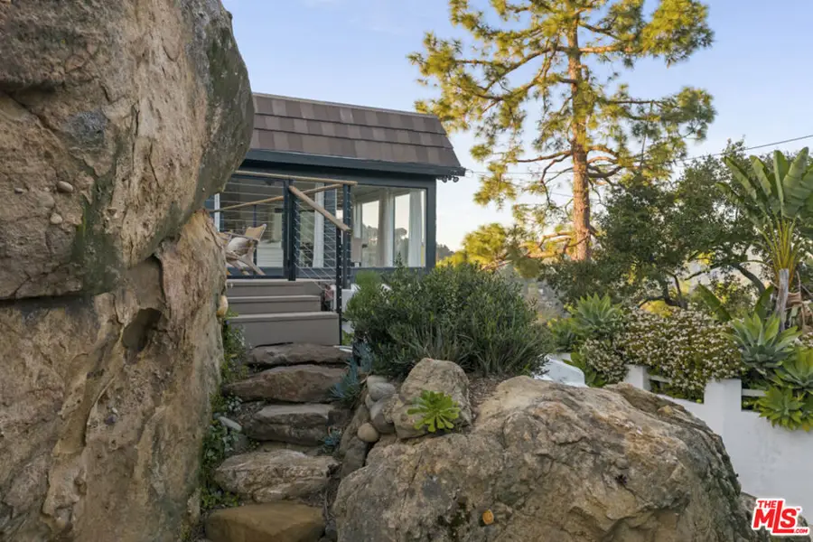 19901 Grand View Drive, Topanga, CA 90290 - #3
