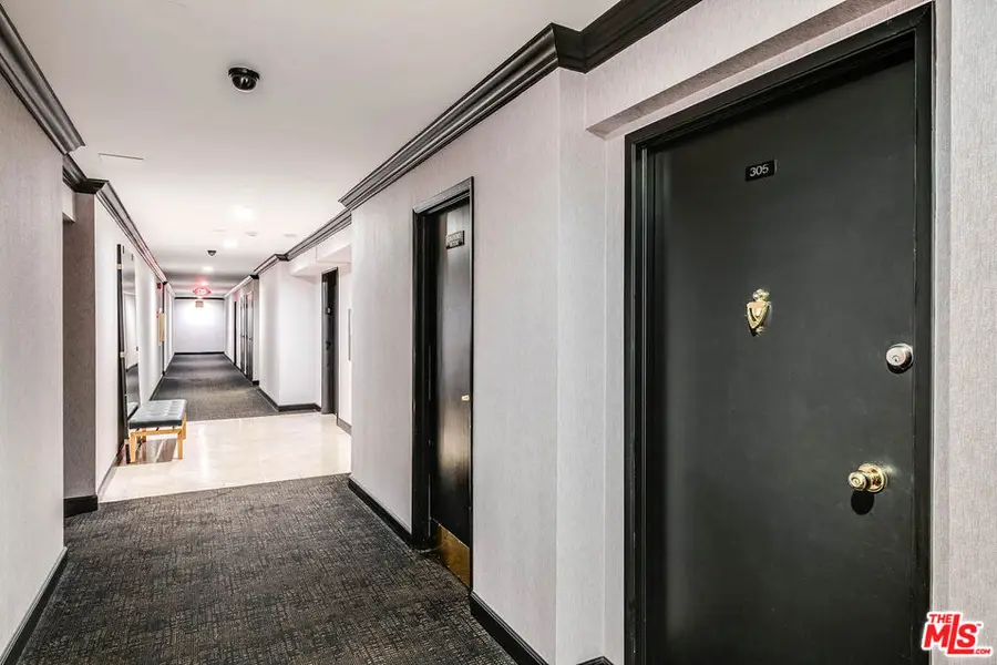 7135 Hollywood Boulevard #305, Los Angeles, CA 90046 - #3
