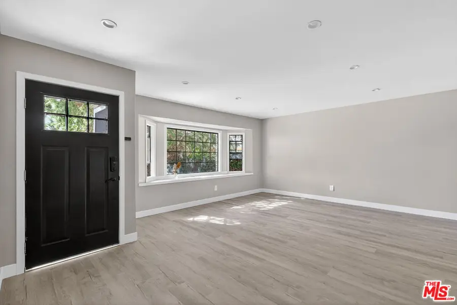 15541 Harvest Street, Granada Hills, CA 91344 - Image #2