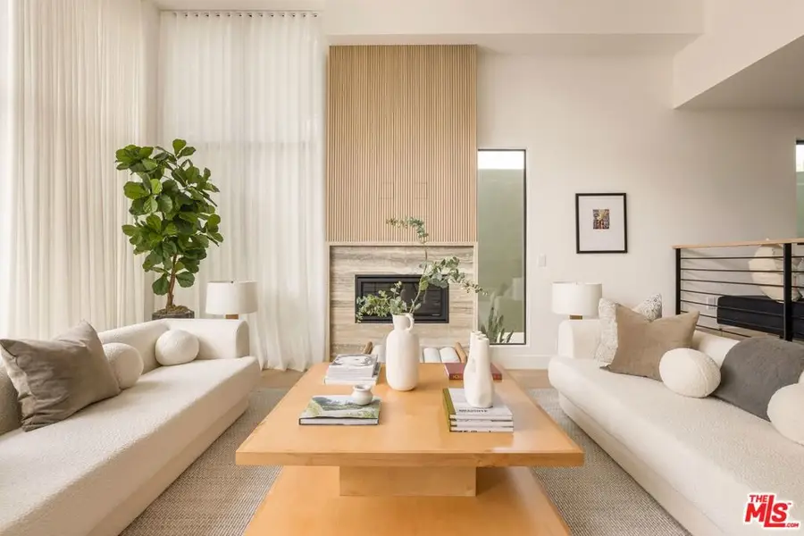 922 West Knoll Drive, West Hollywood, CA 90069 - #3