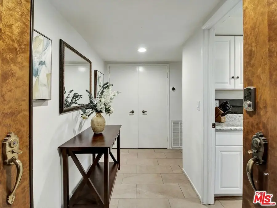 15325 Magnolia Boulevard #108, Sherman Oaks, CA 91403 - #2