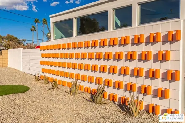 2410 N Starr Road, Palm Springs, CA 92262