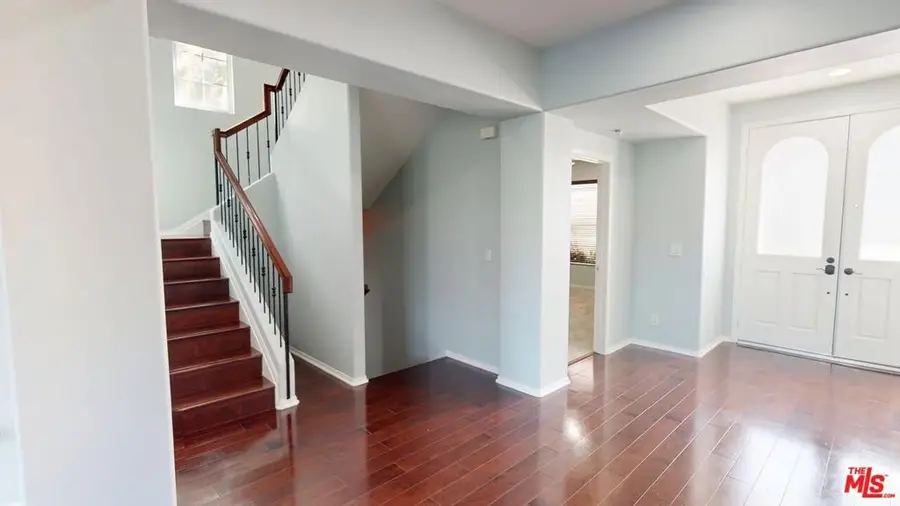 5655 Como Circle, Woodland Hills, CA 91367 - #2