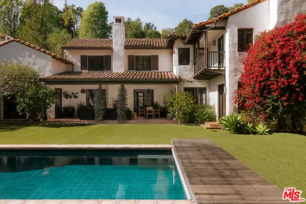 1046 N Norman Place, Los Angeles, CA 90049