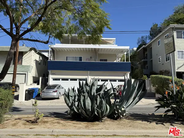 4211 Franklin Avenue, Los Angeles, CA 90027