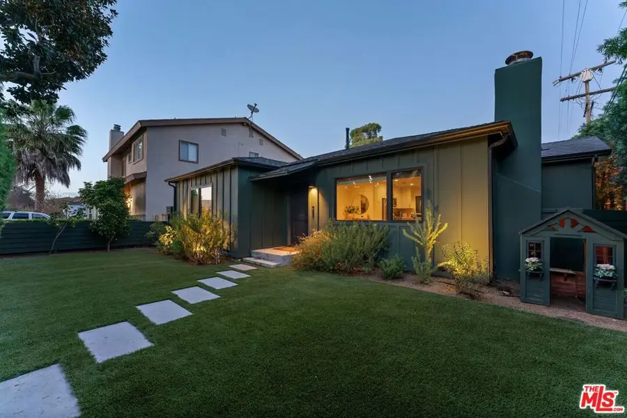 2852 Burkshire Avenue, Los Angeles, CA 90064 - #3