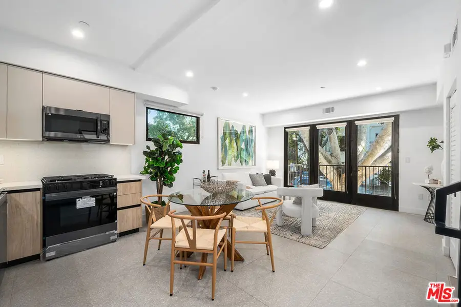 1016 N Martel Avenue, West Hollywood, CA 90046 - #3