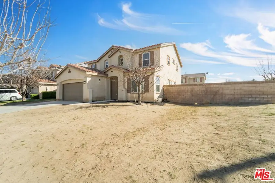 3728 E Avenue Q11, Palmdale, CA 93550 - #3