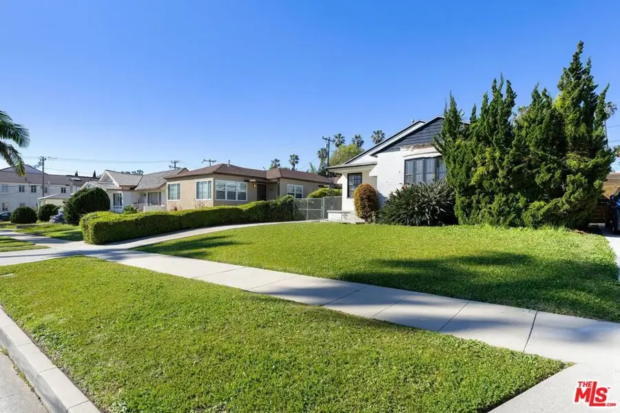 5323 S Mullen Avenue, Los Angeles, CA 90043 - #3