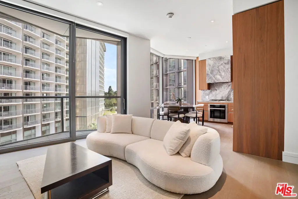 211 W Elm Court #3C, Los Angeles, CA 90067 - #1