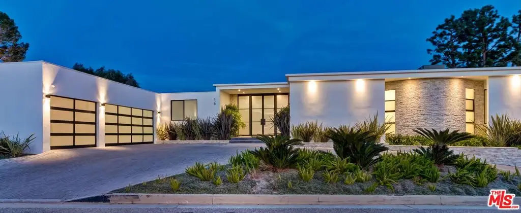 920 Linda Flora Drive, Los Angeles, CA 90049 - #1