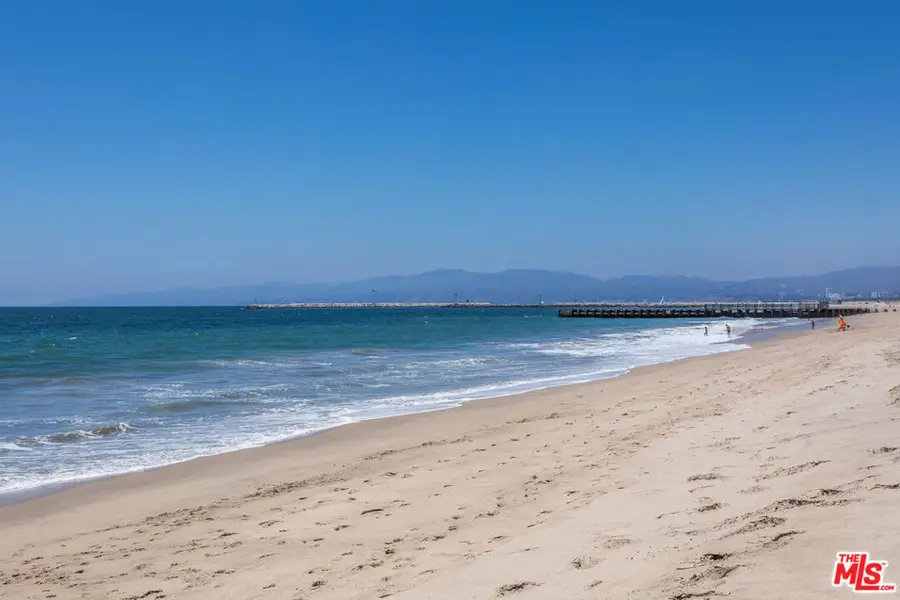7045 Trolleyway, Playa Del Rey, CA 90293 - #3