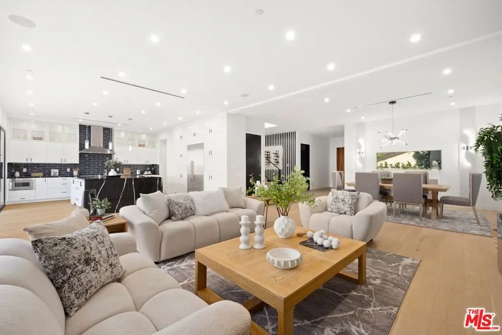 5012 Enfield Avenue, Encino, CA 91316 - #1