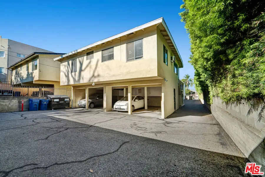 14258 Dickens Street, Sherman Oaks, CA 91423 - #3