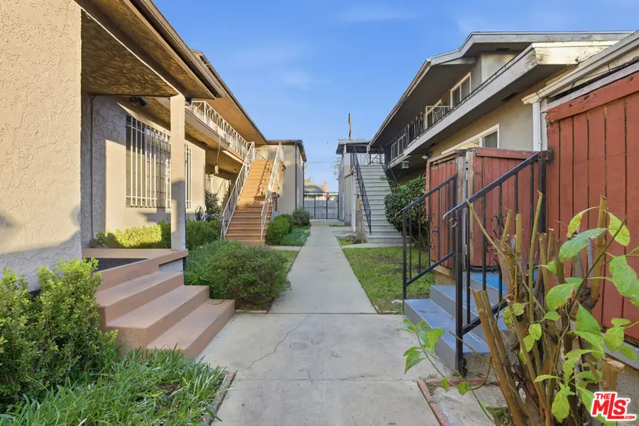 11102 Crenshaw Boulevard, Inglewood, CA 90303 - #2