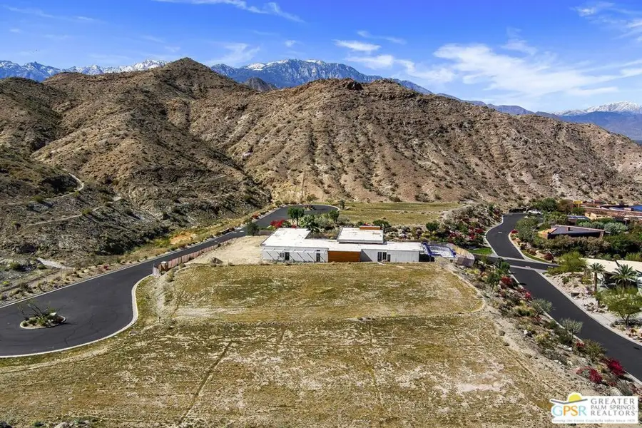 44 Rim Crest Road, Rancho Mirage, CA 92270 - #2