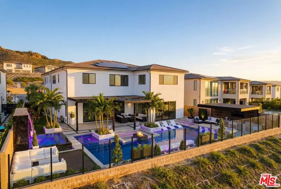 11773 N Greenwood Drive, Porter Ranch, CA 91326 - #2