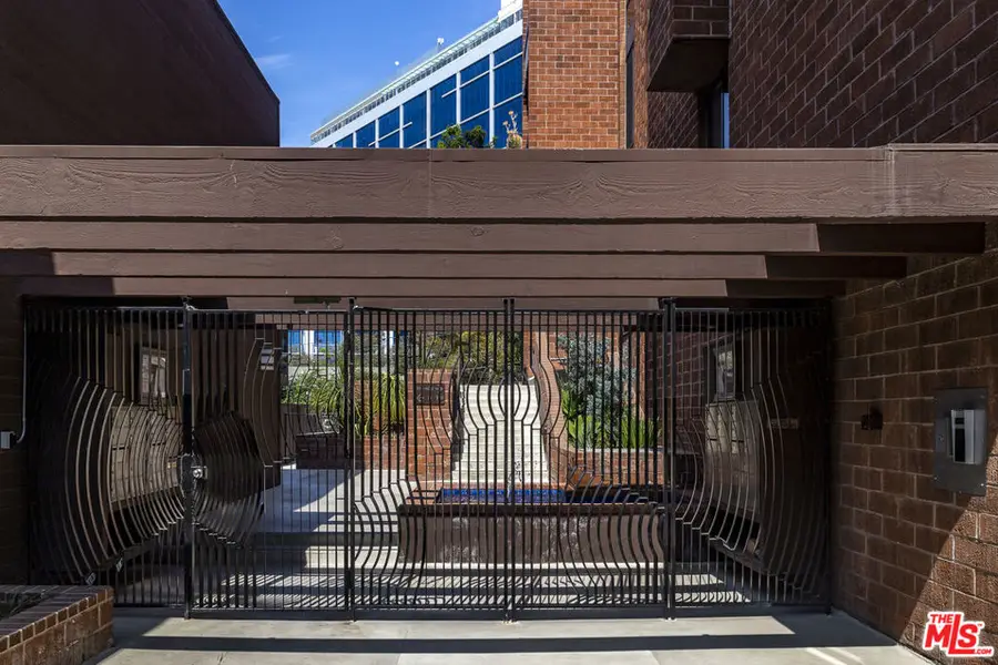 1033 Carol Drive #T3, West Hollywood, CA 90069 - #2