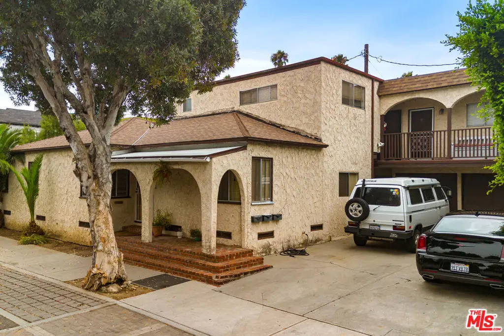 802 Ozone Street, Santa Monica, CA 90405 - #1