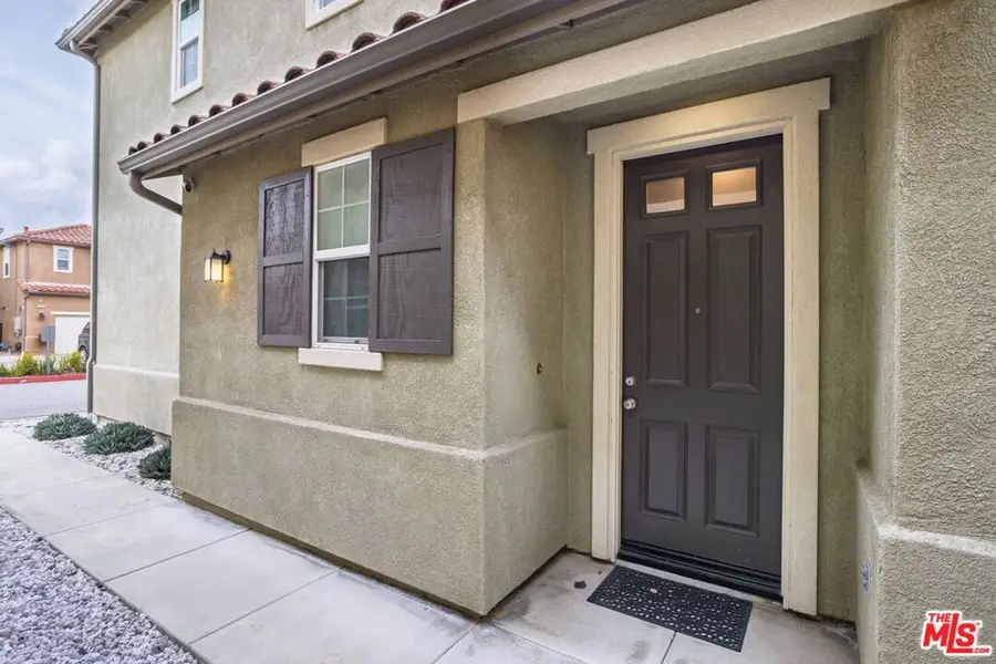 26350 Piazza Di Sarro, Newhall, CA 91321 - #3