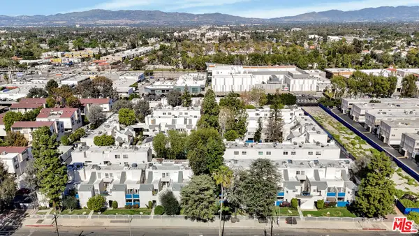 18411 Hatteras Street #230, Tarzana, CA 91356