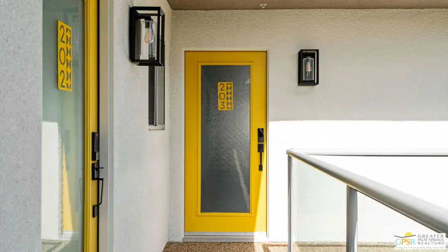 588 E San Lorenzo Road #203, Palm Springs, CA 92264 - #3