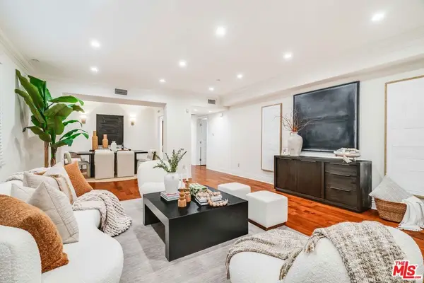 11749 Goshen Avenue #402, Los Angeles, CA 90049