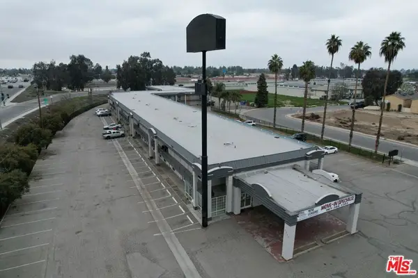 2700 White Lane, Bakersfield, CA 93304