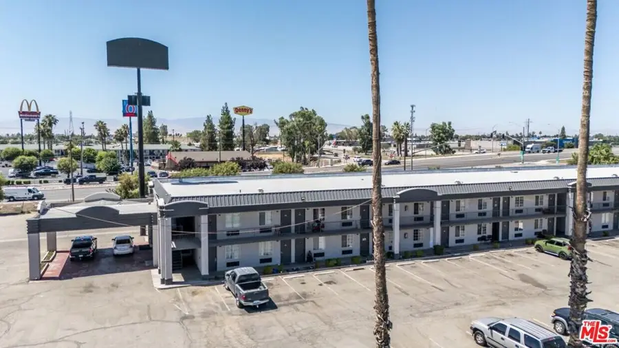 2700 White Lane, Bakersfield, CA 93304 - #2