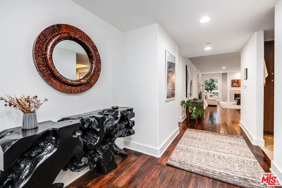 7249 Franklin Avenue #203, Los Angeles, CA 90046 - #2